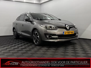 Renault Mégane Estate 1.2 TCe Bose Half leder, Camera, Navi, Bose gleluidsysteem, Keyless start, A start stop, Cruise control