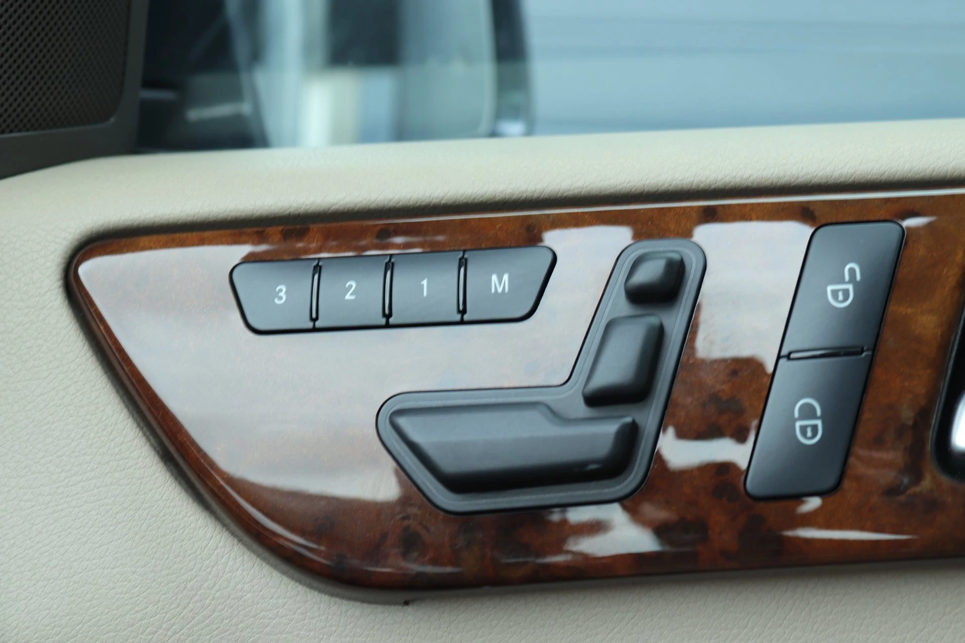Hoofdafbeelding Mercedes-Benz M-Klasse