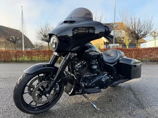 Harley-Davidson Street Glide Btw Streetglide Flhxs