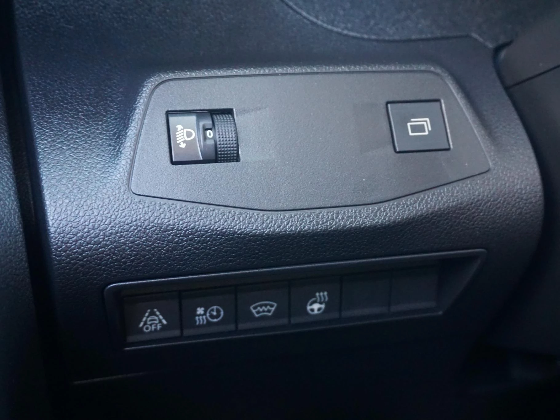 Hoofdafbeelding Peugeot e-Partner