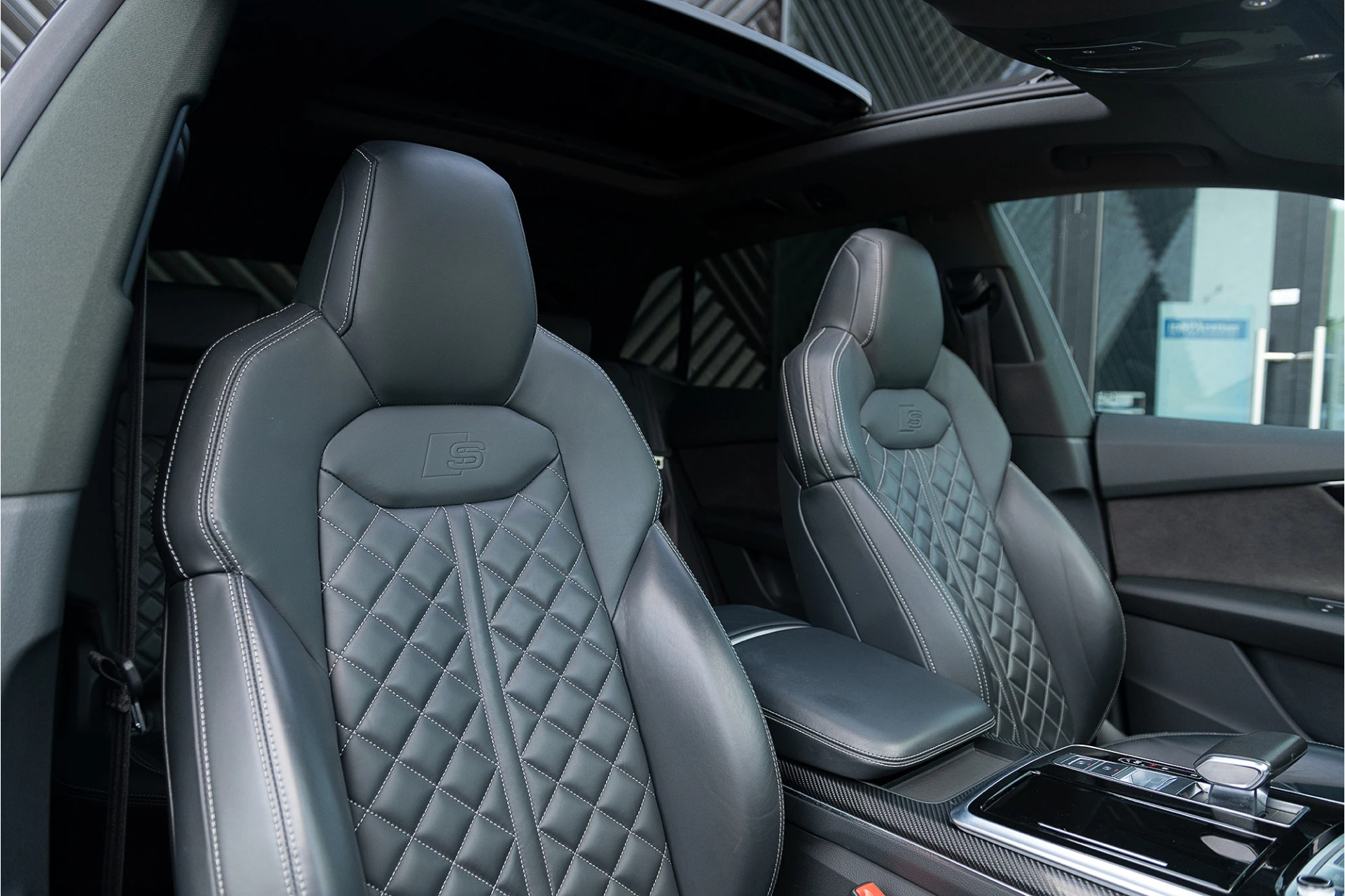 Hoofdafbeelding Audi Q8