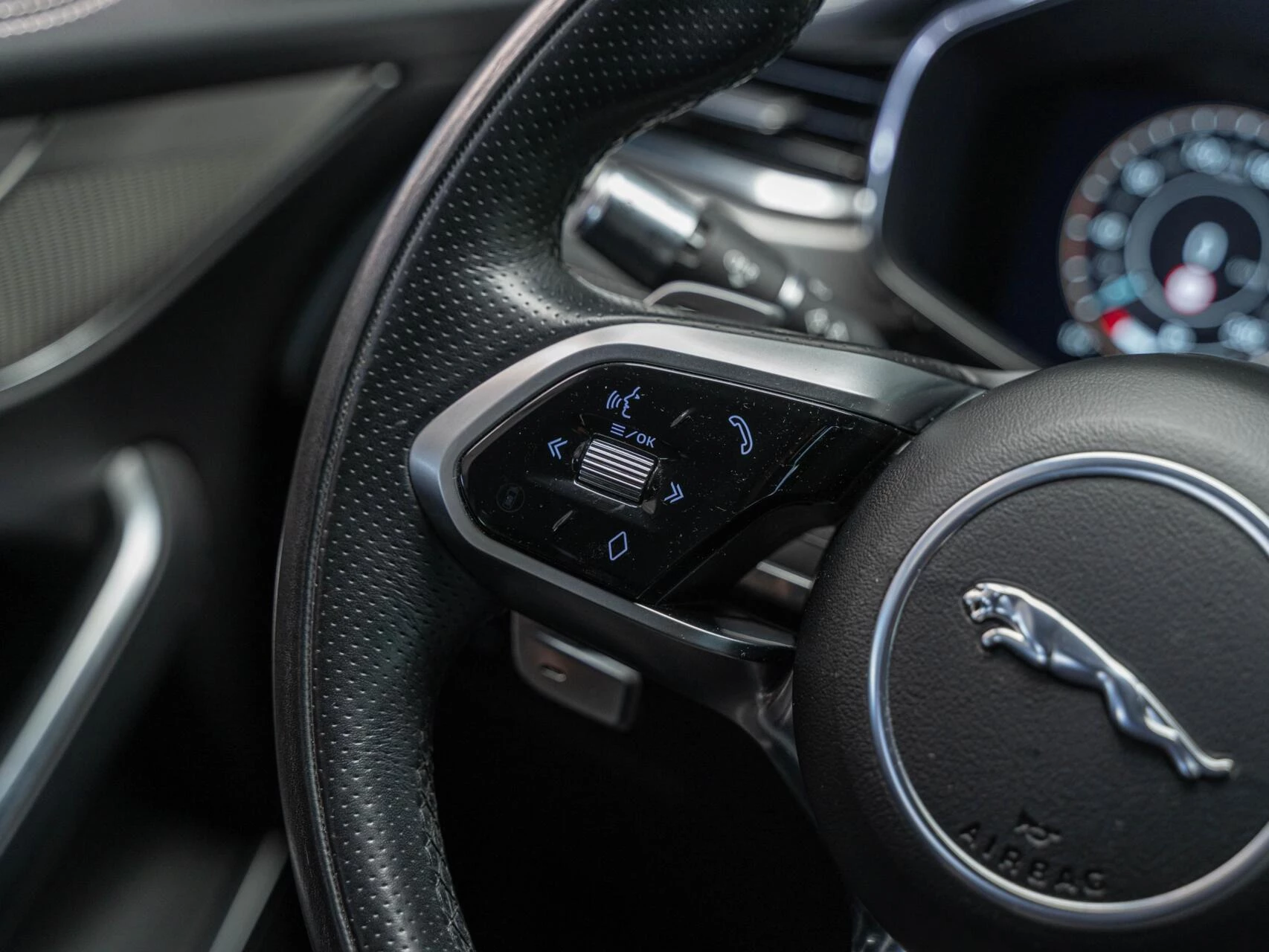 Hoofdafbeelding Jaguar F-PACE