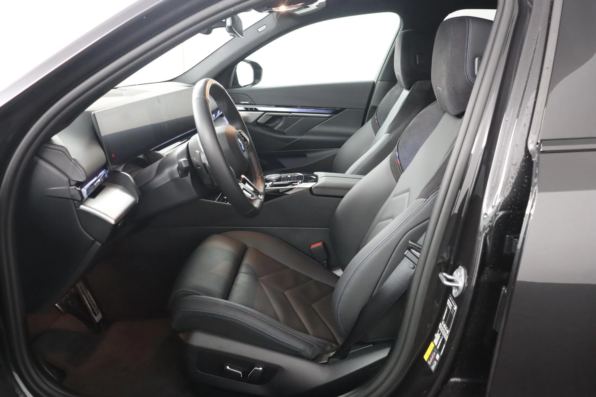 Hoofdafbeelding BMW i5