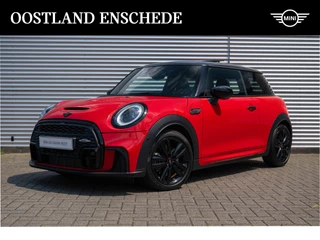 MINI Cooper S Hatchback JCW Automaat / Panoramadak / Achteruitrijcamera / JCW Sportstoelen / Harman-Kardon / Park Assistant / LED / Comfort Access