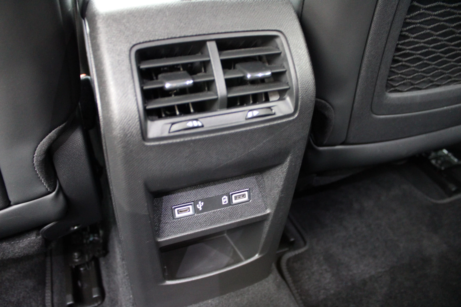 Hoofdafbeelding DS DS 4