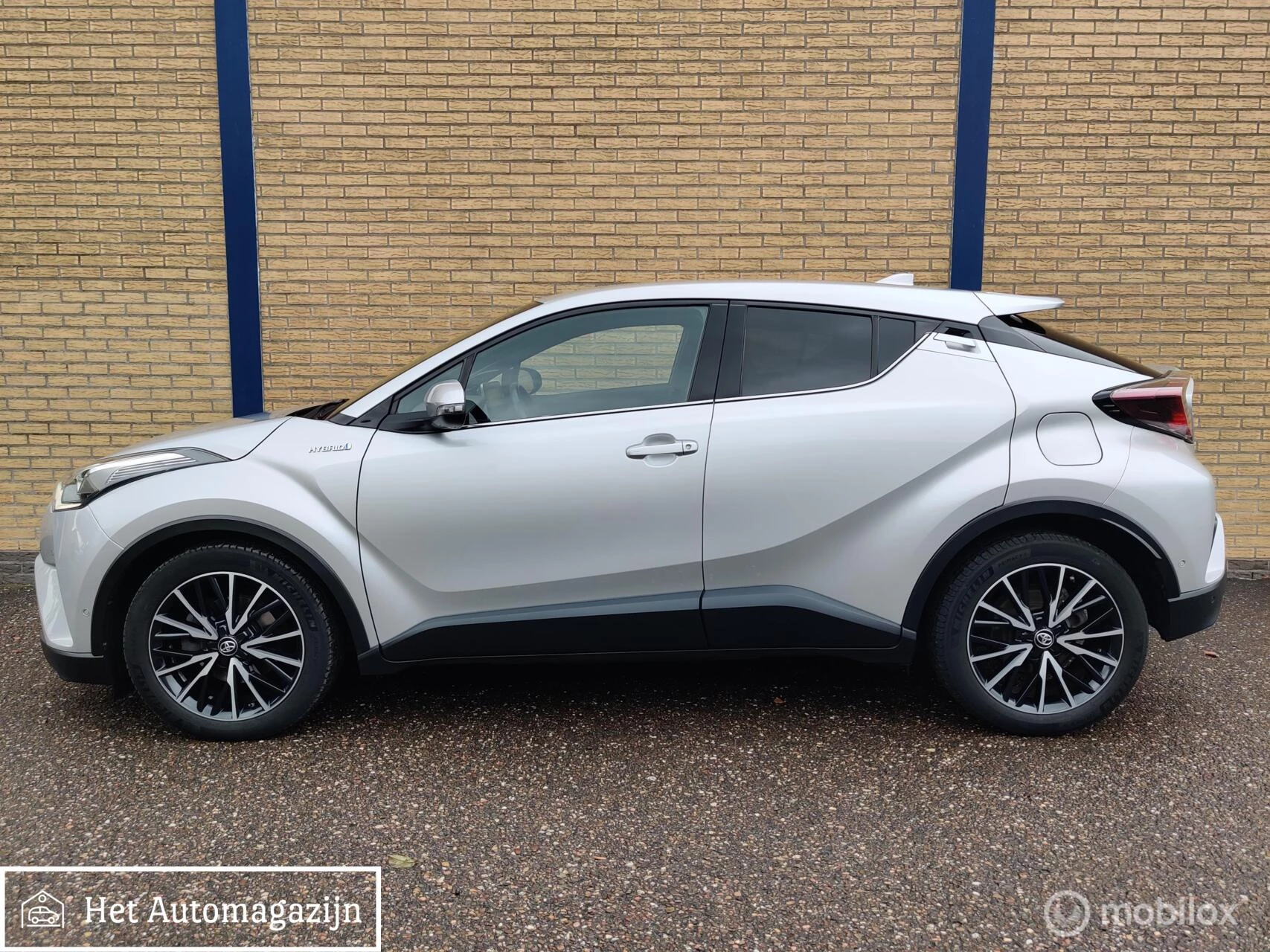 Hoofdafbeelding Toyota C-HR