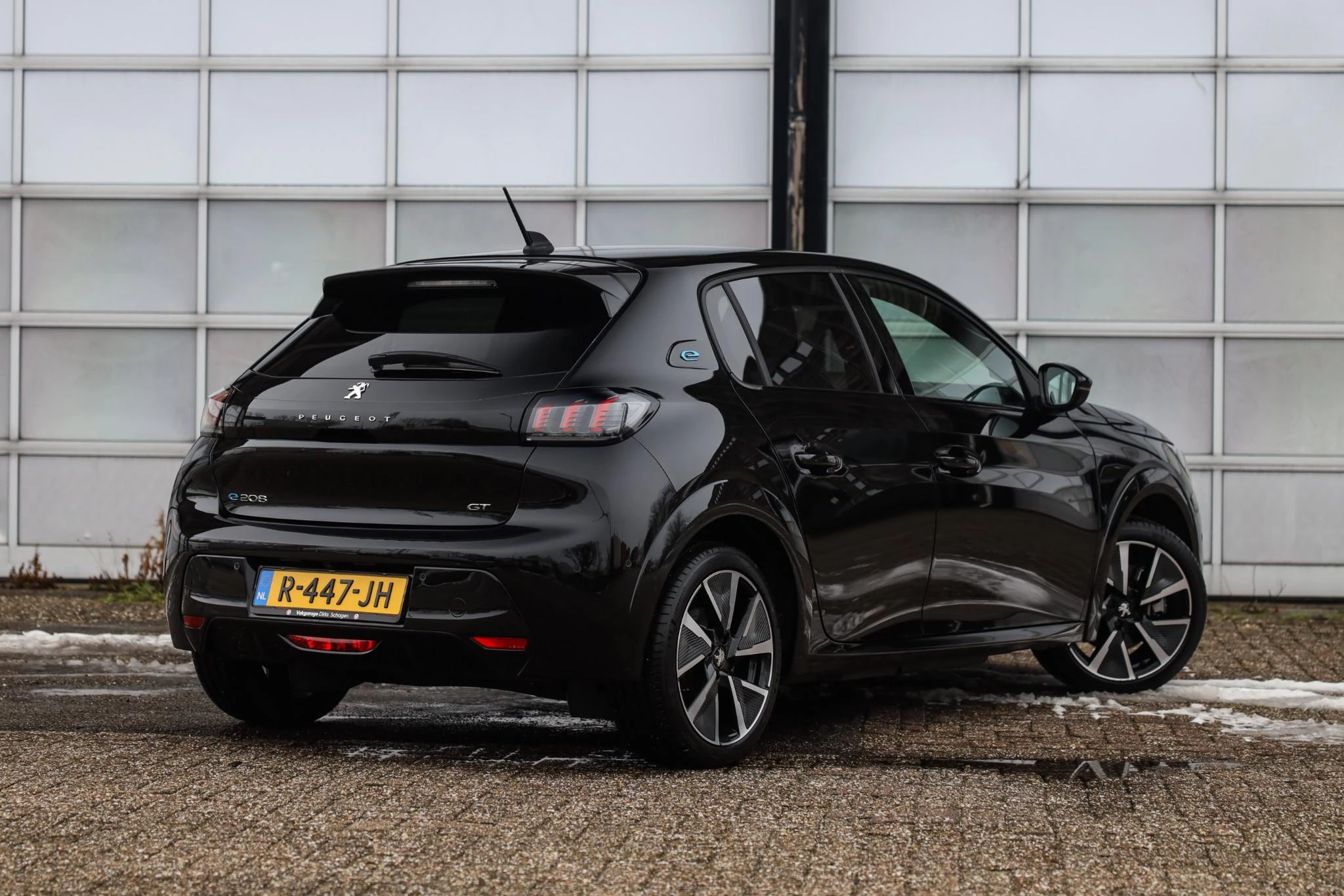 Hoofdafbeelding Peugeot e-208