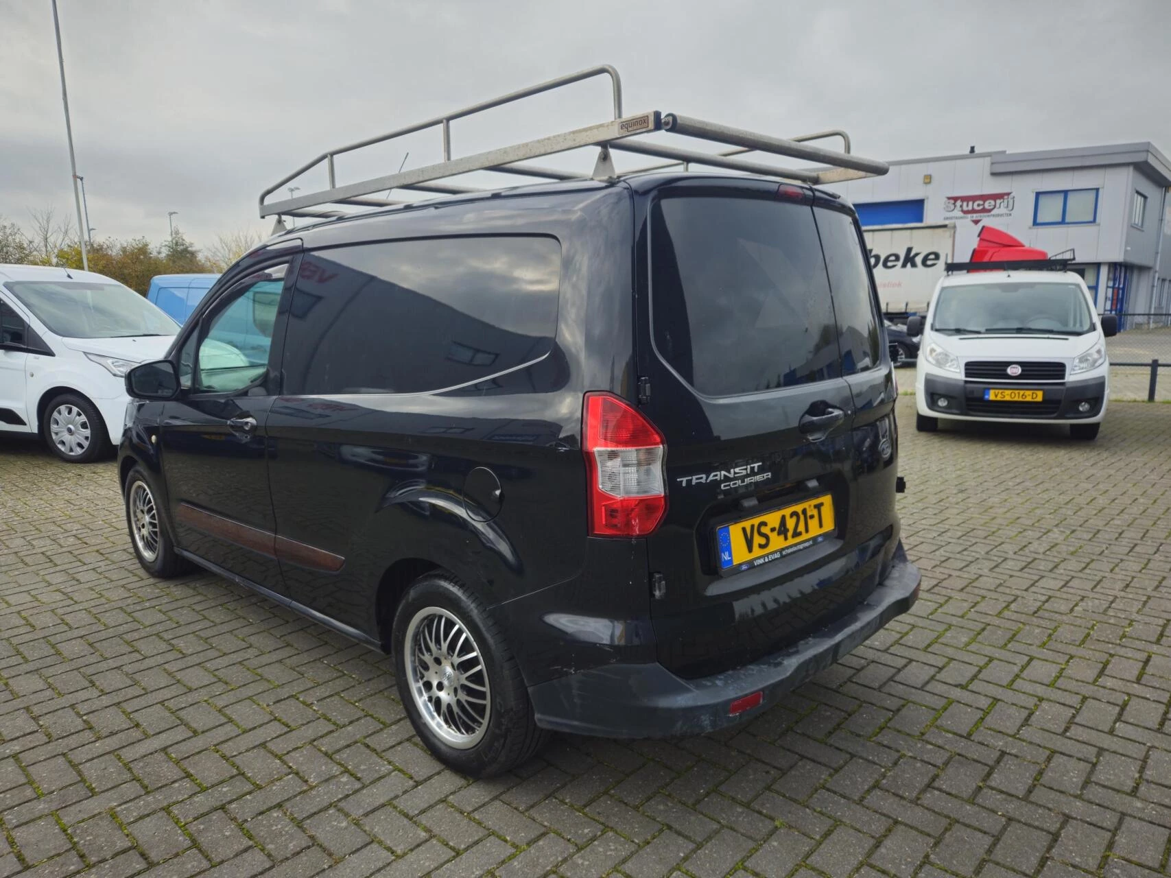 Hoofdafbeelding Ford Transit Courier