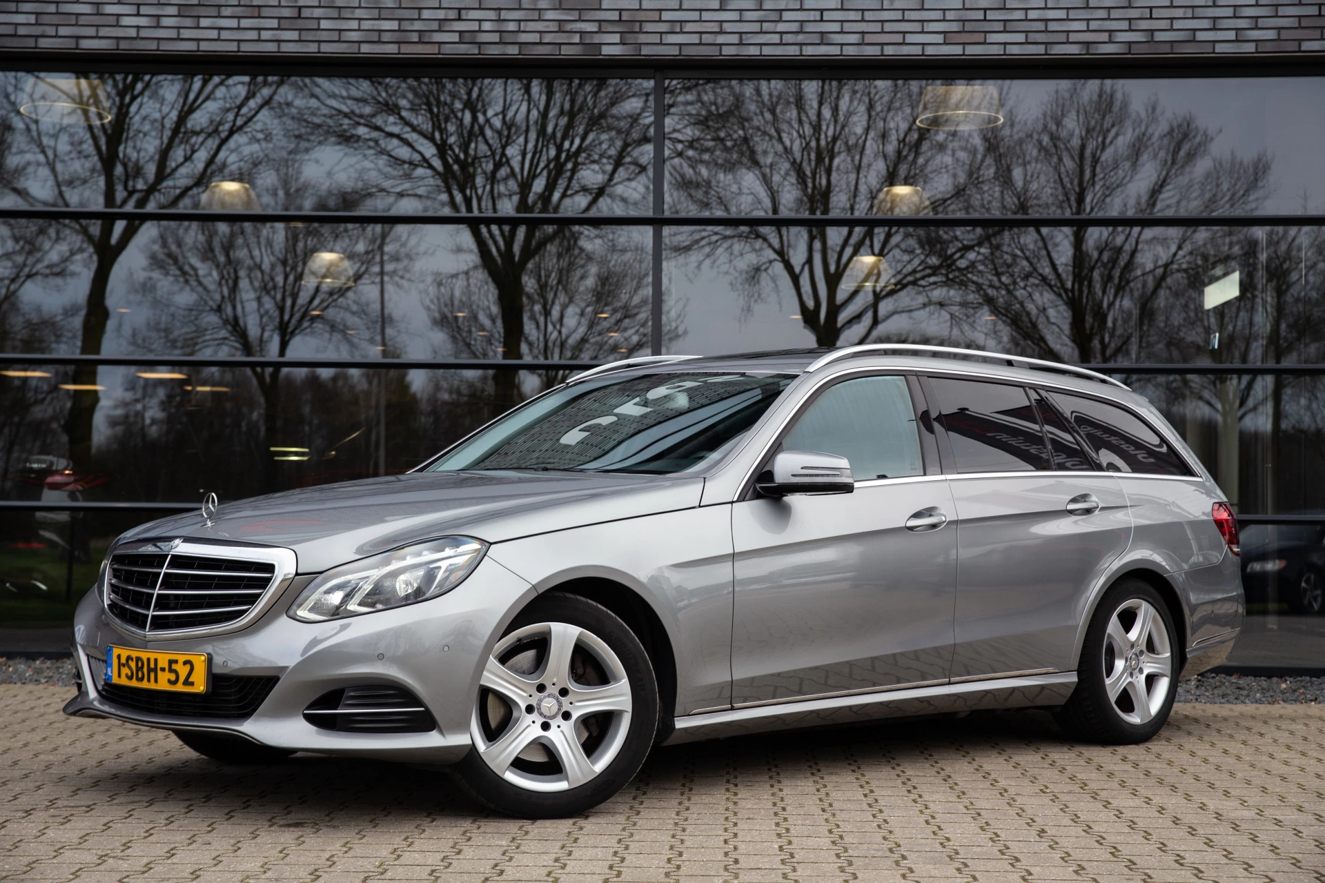 Hoofdafbeelding Mercedes-Benz E-Klasse