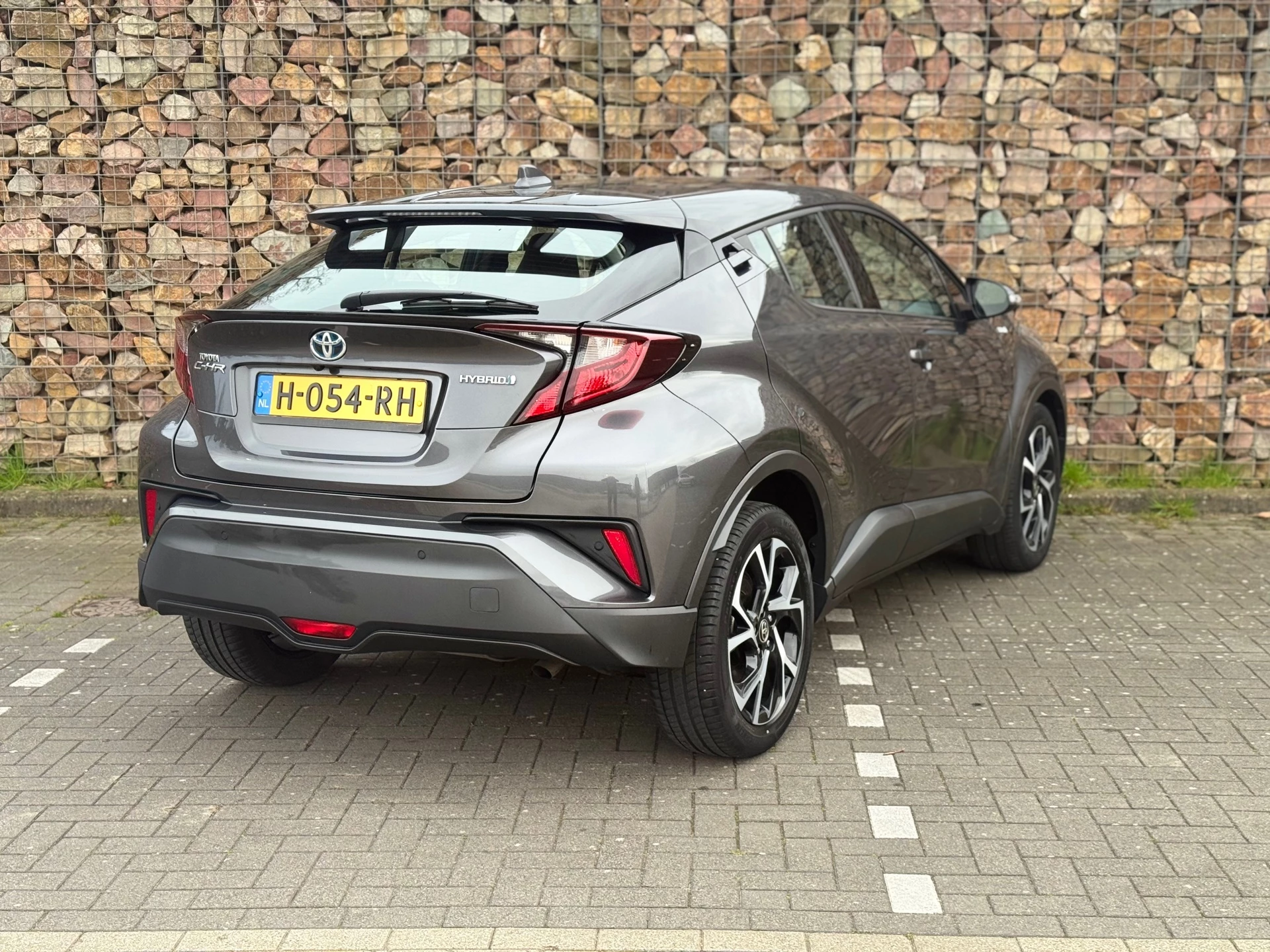 Hoofdafbeelding Toyota C-HR