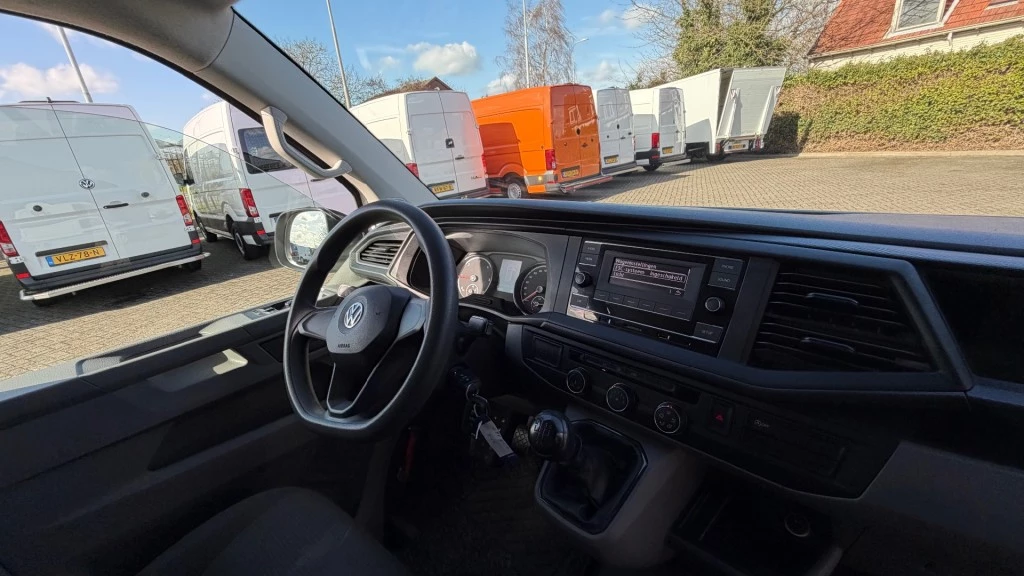 Hoofdafbeelding Volkswagen Transporter