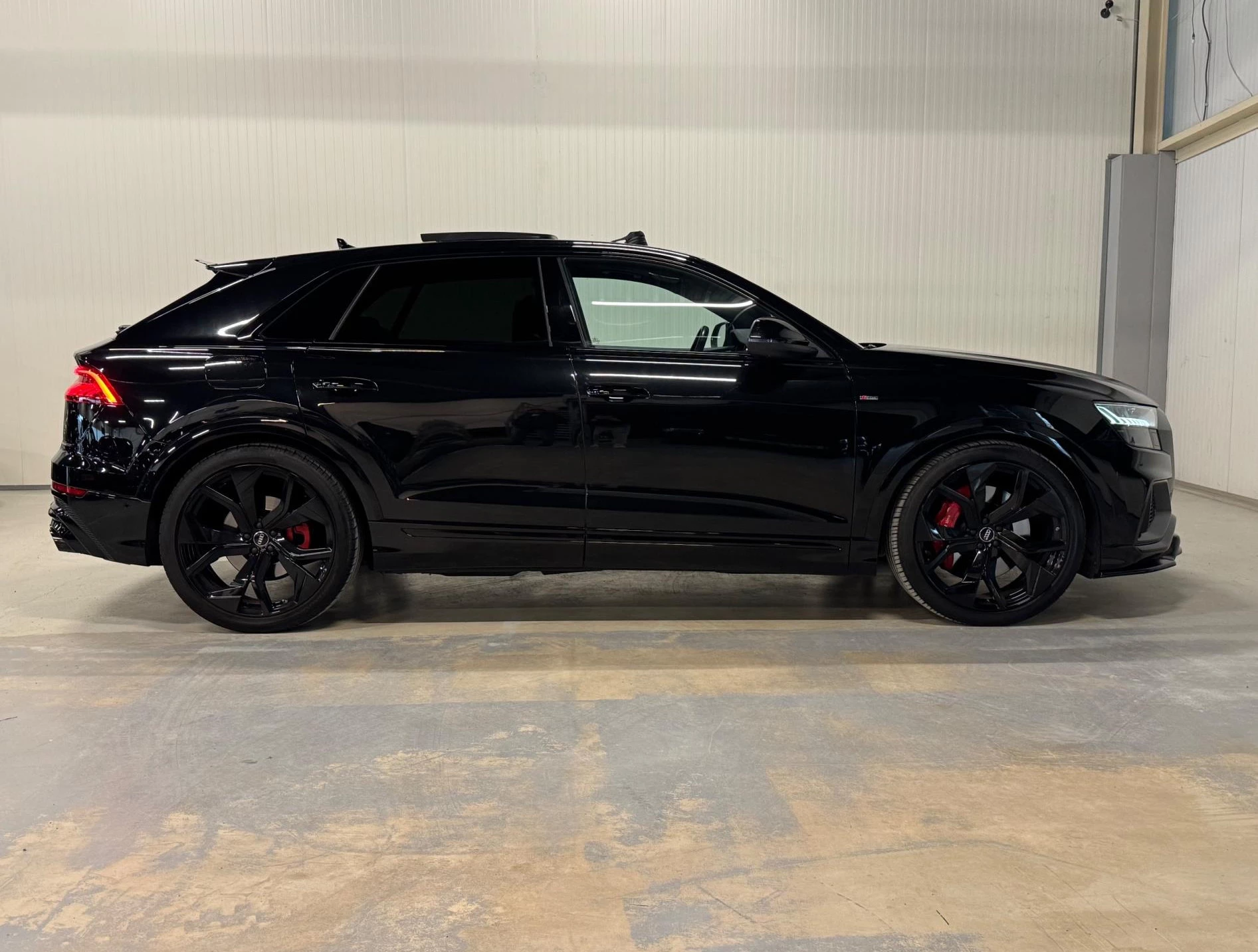 Hoofdafbeelding Audi Q8