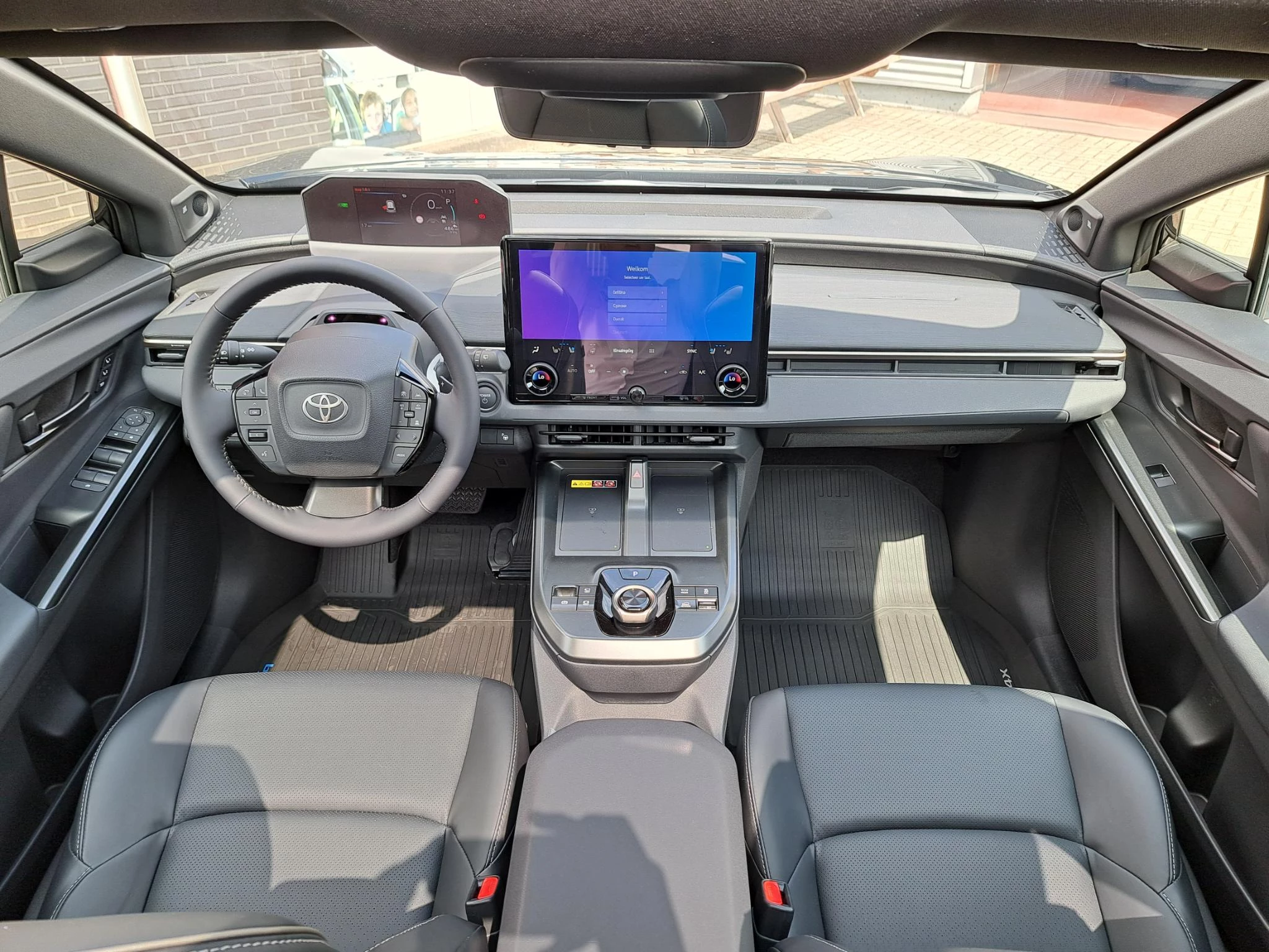 Hoofdafbeelding Toyota bZ4X