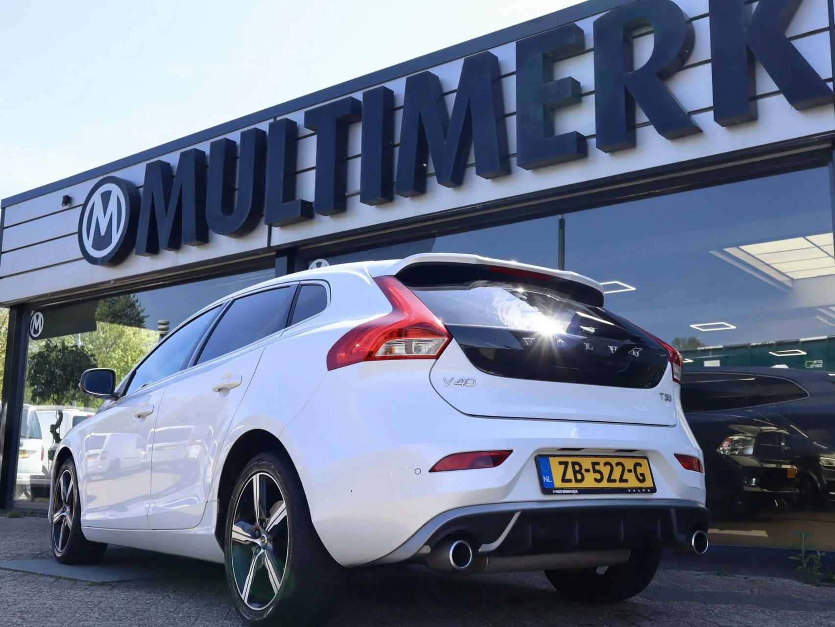 Hoofdafbeelding Volvo V40