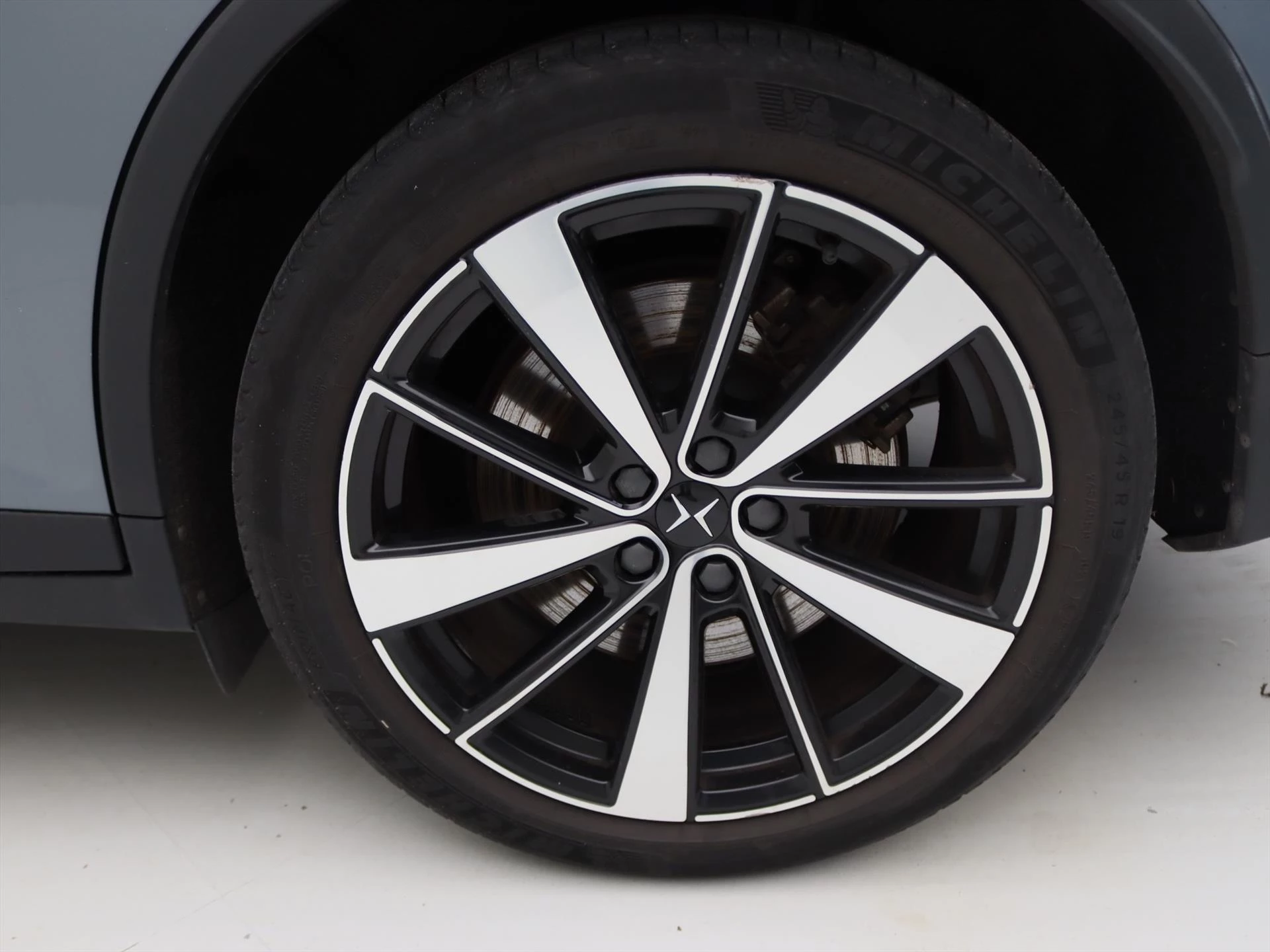 Hoofdafbeelding Polestar 2