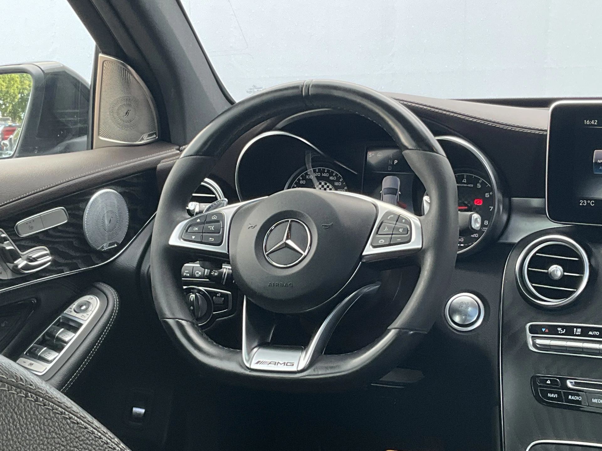 Hoofdafbeelding Mercedes-Benz GLC
