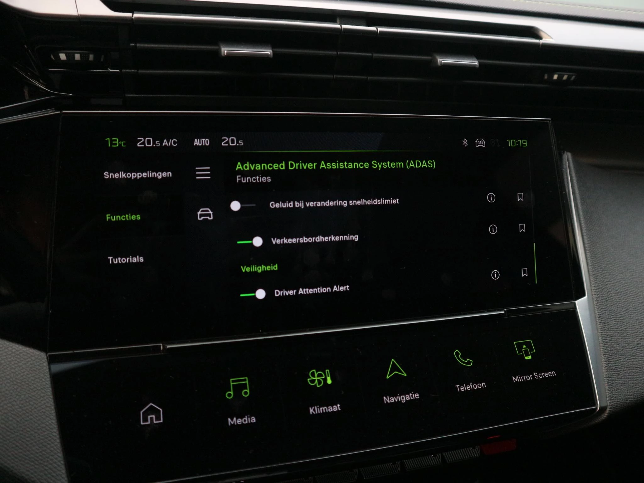 Hoofdafbeelding Peugeot 408
