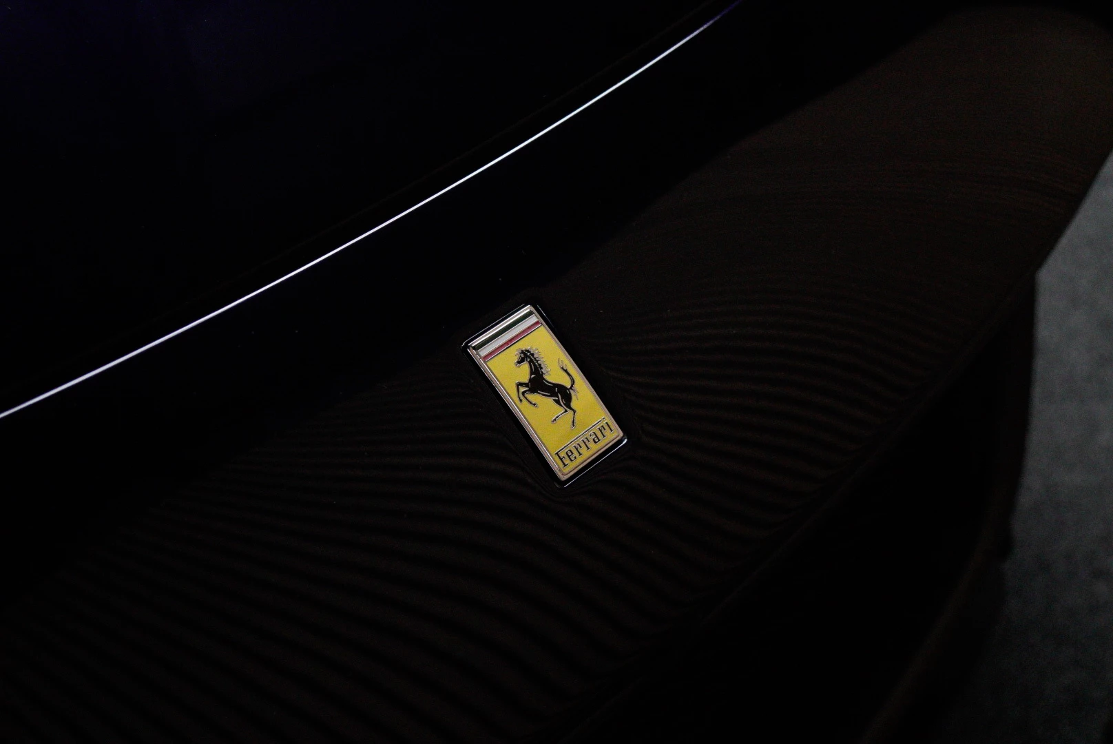 Hoofdafbeelding Ferrari Purosangue