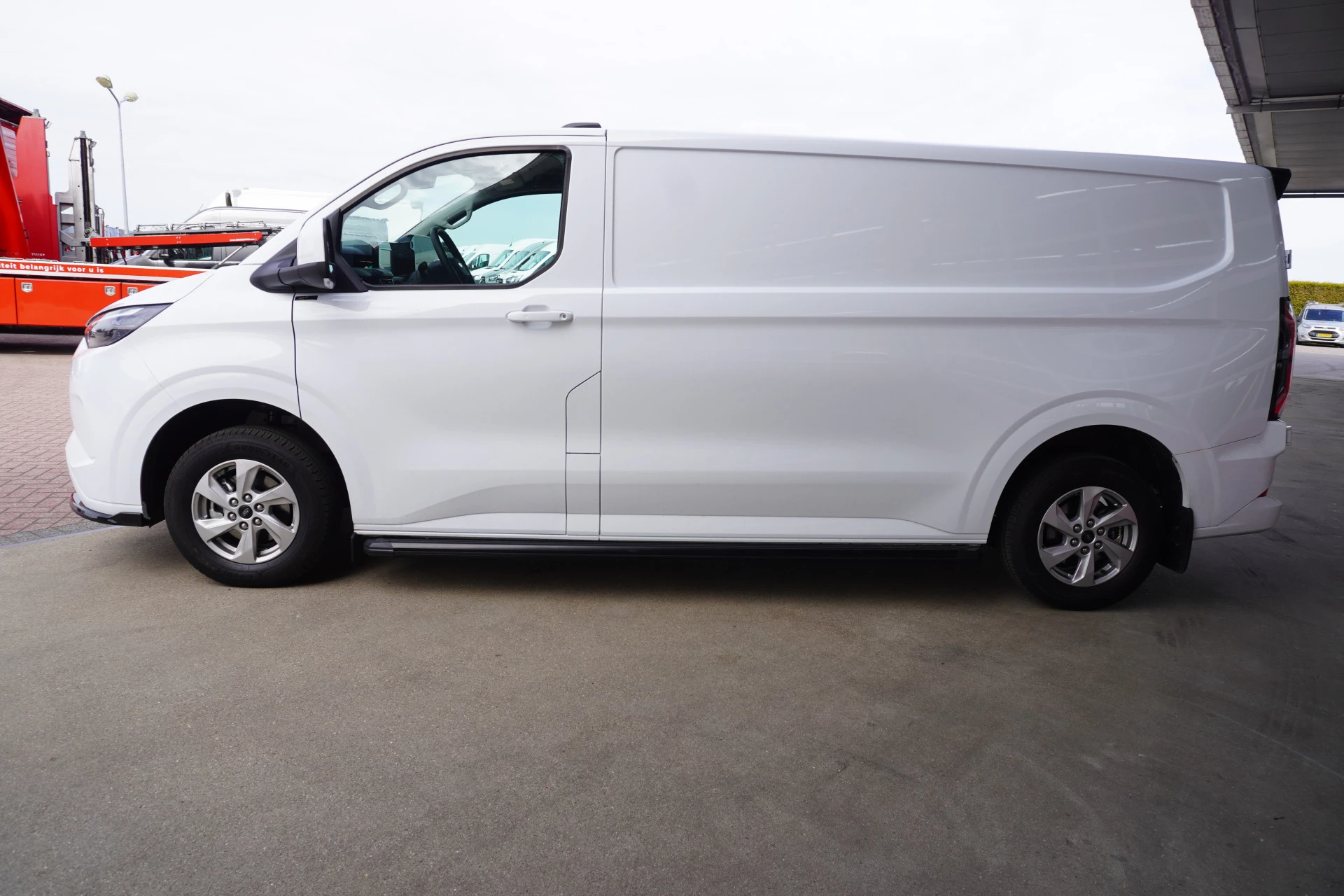 Hoofdafbeelding Ford E-Transit