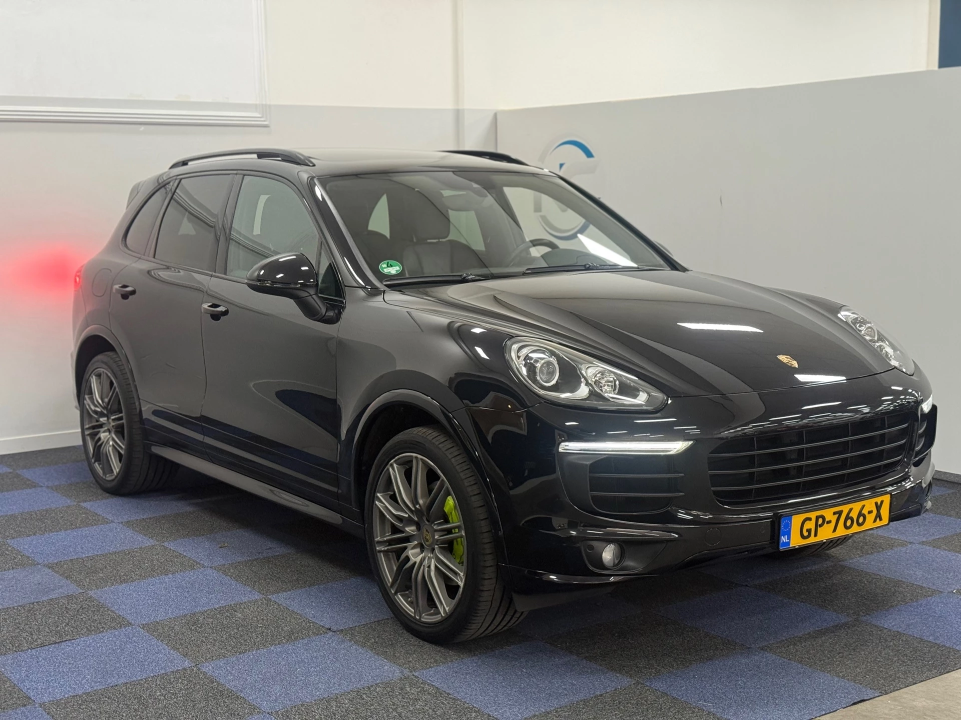 Hoofdafbeelding Porsche Cayenne