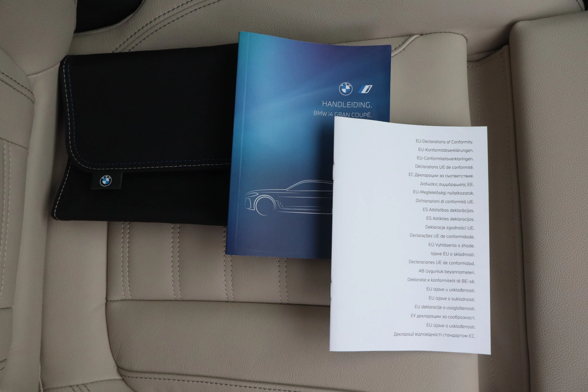 Hoofdafbeelding BMW i4