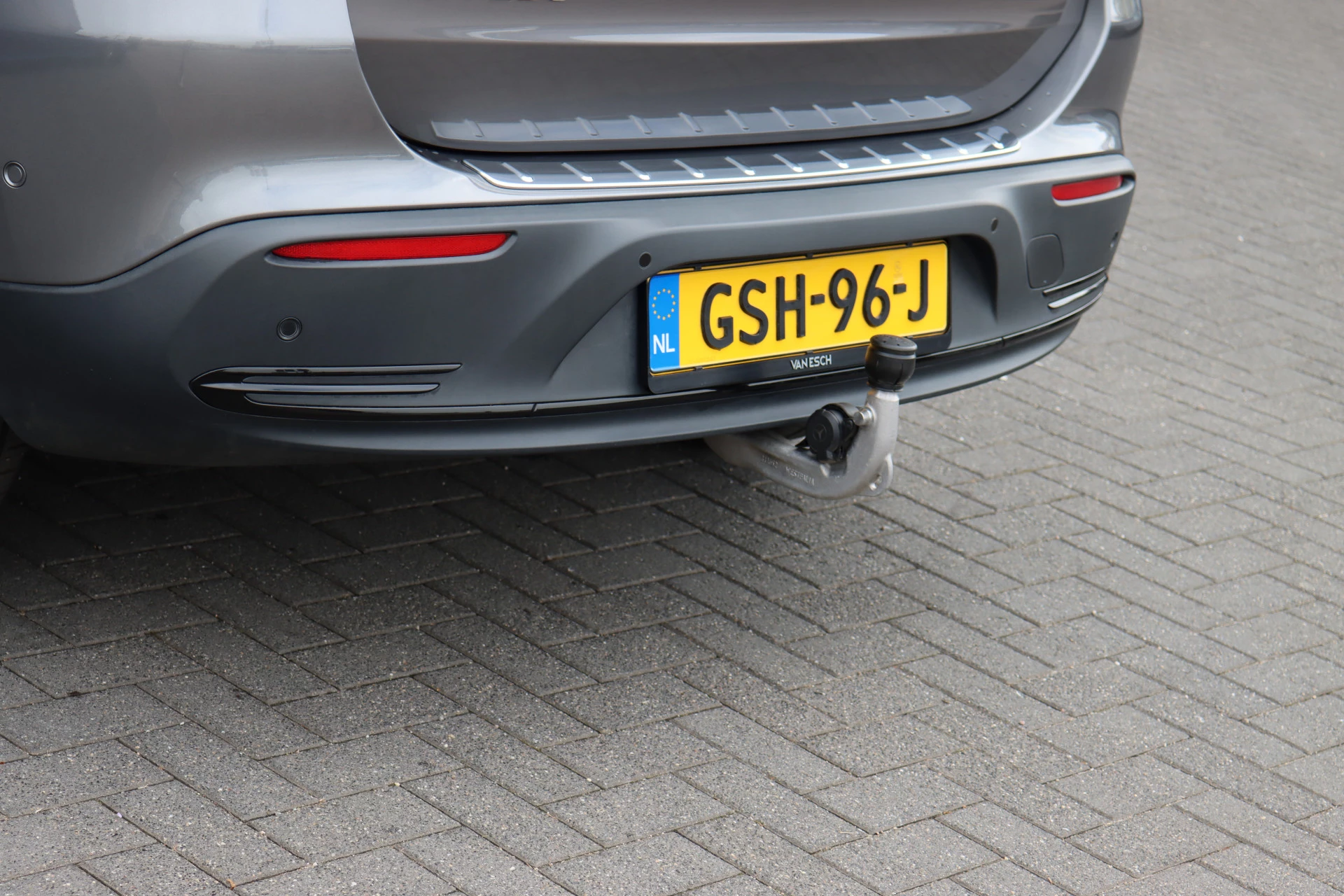 Hoofdafbeelding Mercedes-Benz EQA