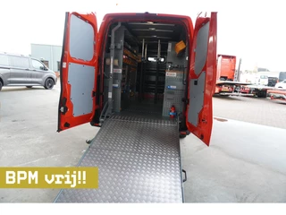 Renault Master T35 2.0 dCi 170PK L3H2 met COMPLETE WERKPLAATS INRICHTING Nr. V139 | Climate | Cruise | Camera | Apple- Android