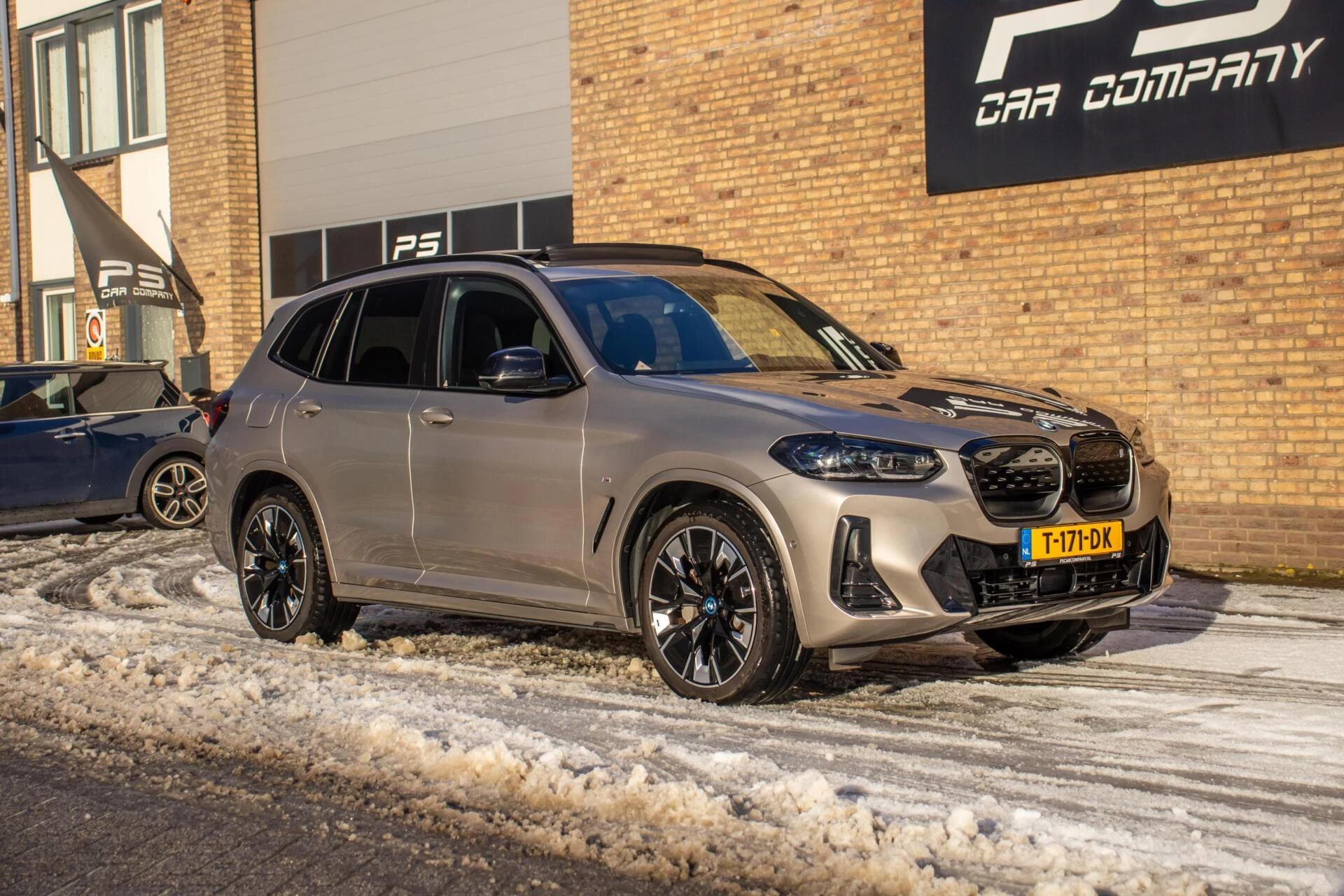 Hoofdafbeelding BMW iX3