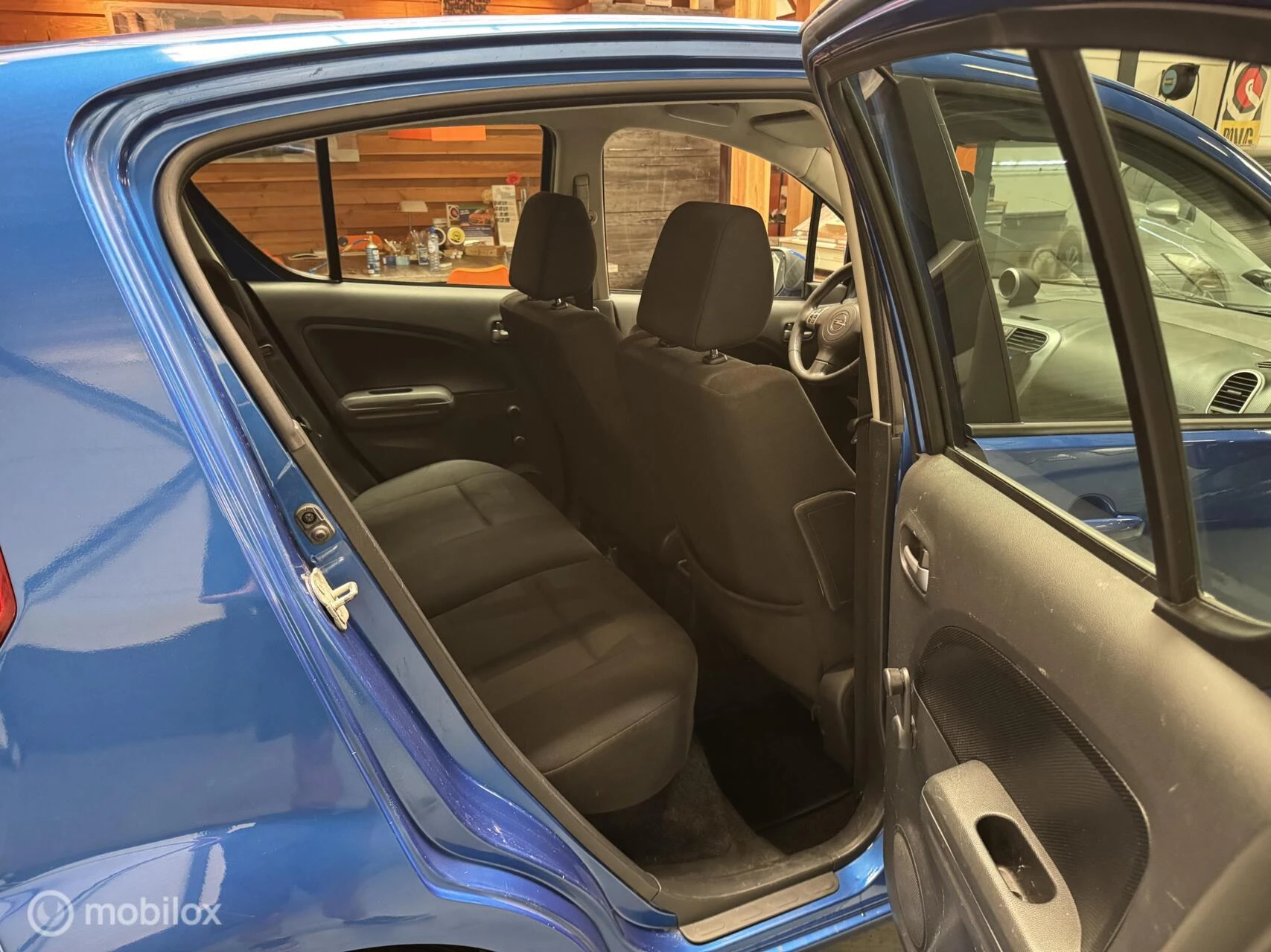 Hoofdafbeelding Opel Agila