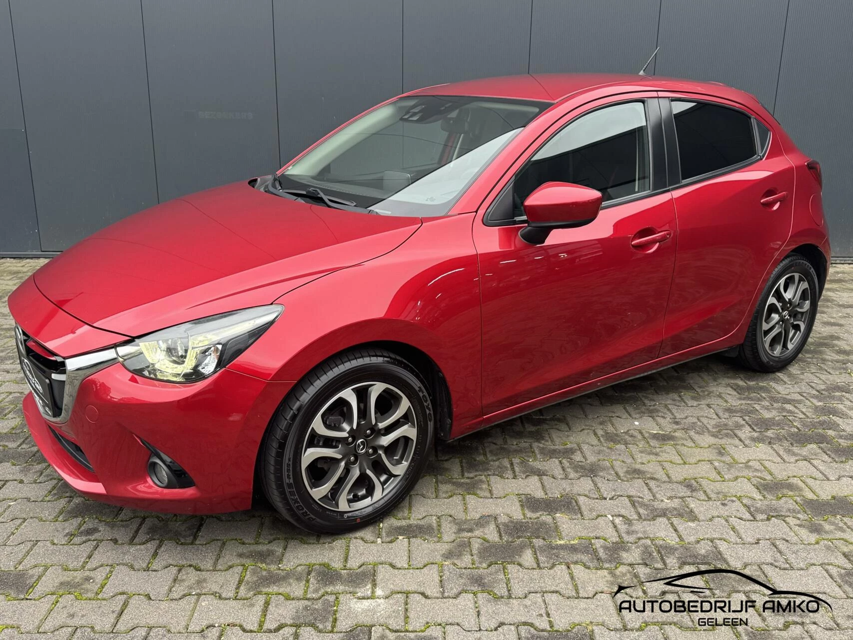 Hoofdafbeelding Mazda 2