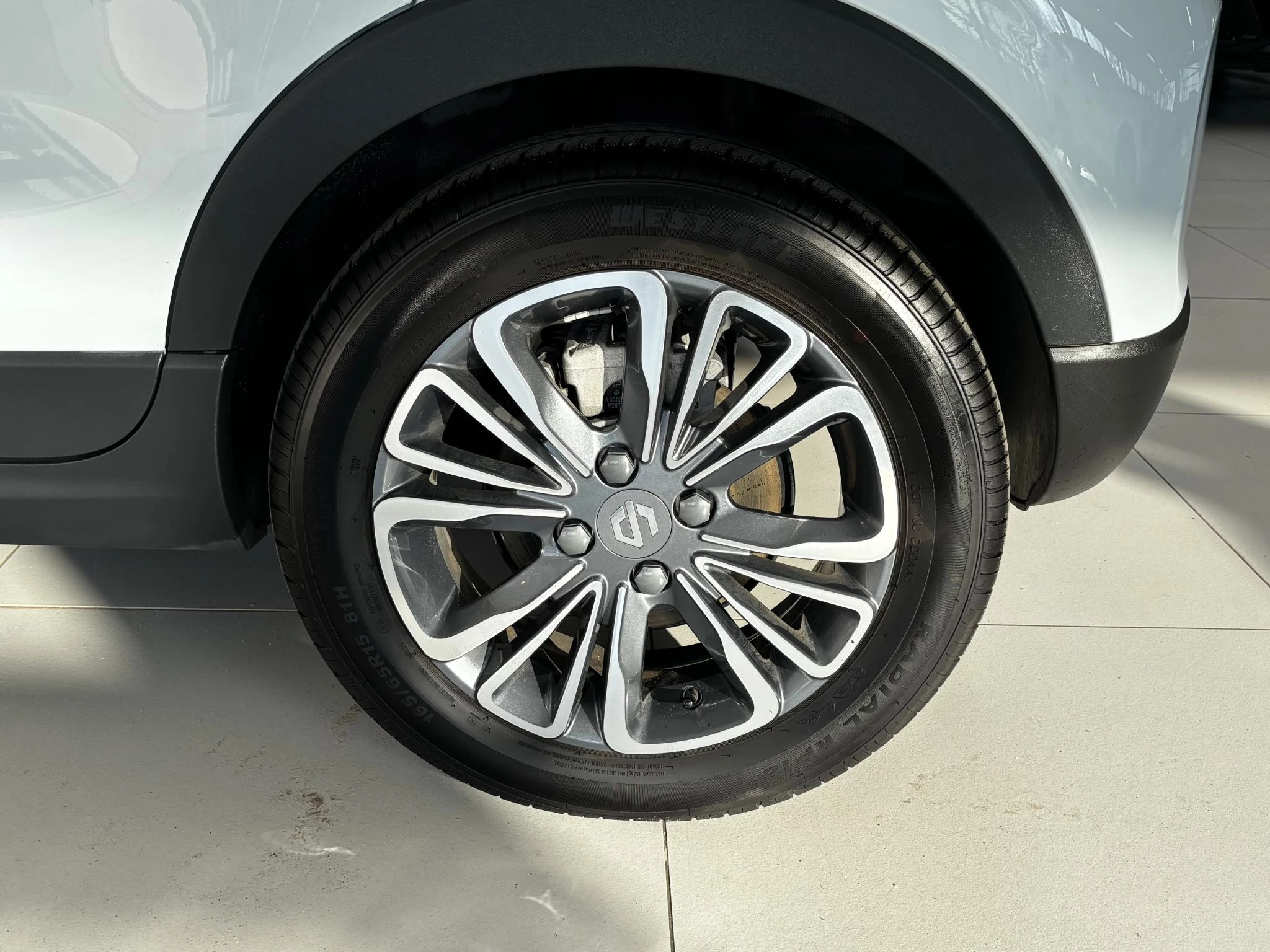 Hoofdafbeelding Leapmotor T03