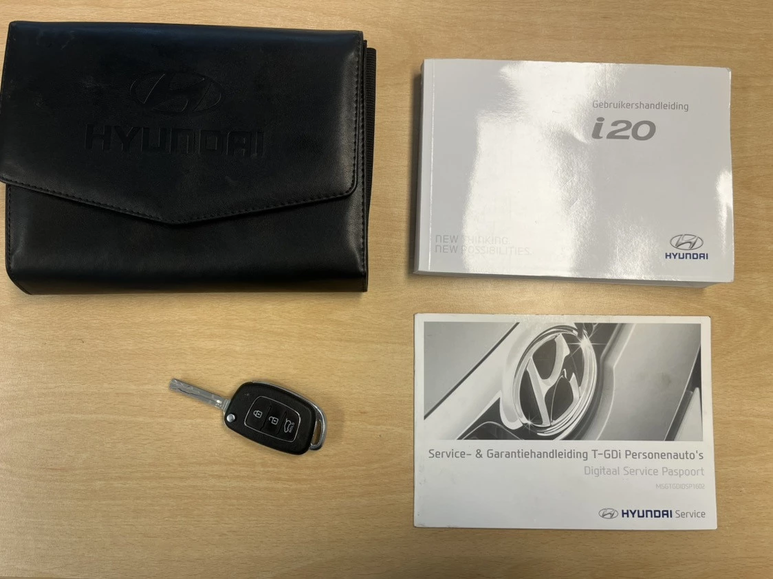Hoofdafbeelding Hyundai i20