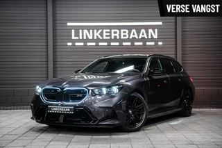 Hoofdafbeelding BMW M5 BMW 5-serie Touring M5 V8 Hybrid | Direct leverbaar | Pano | B&W | M Drive | NL auto |