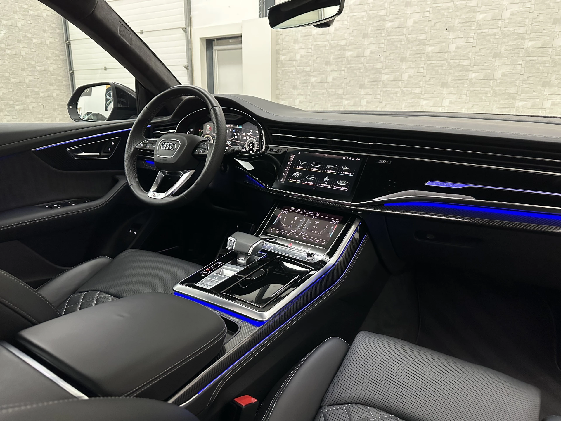 Hoofdafbeelding Audi Q8