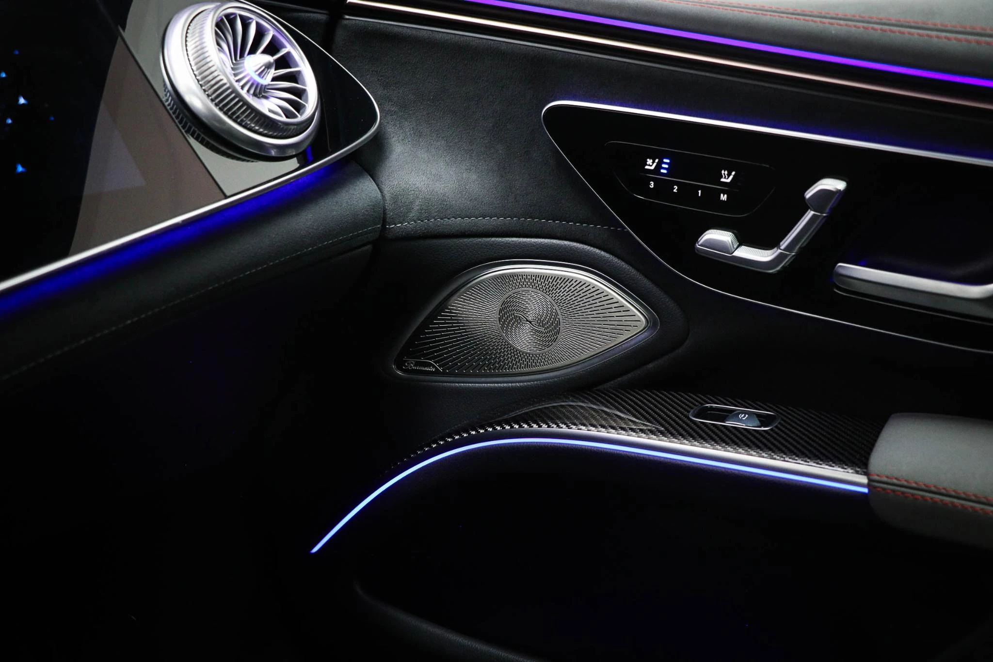 Hoofdafbeelding Mercedes-Benz EQS