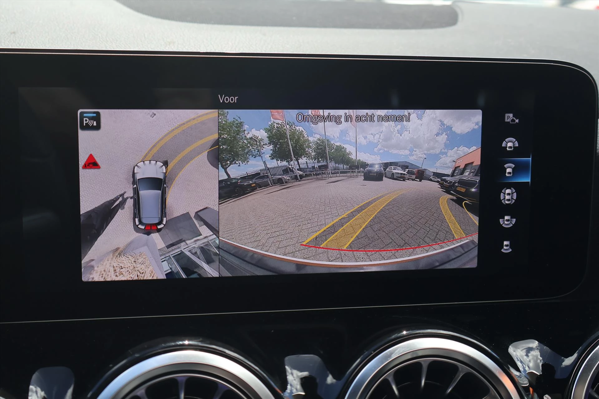 Hoofdafbeelding Mercedes-Benz EQA