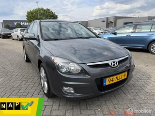 Hyundai i30 1.6i i-Catcher,Automaat,5drs,Airco,NAP!