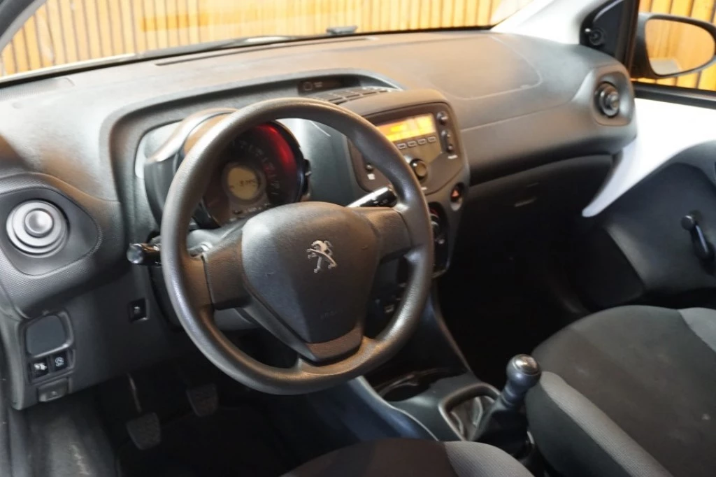 Hoofdafbeelding Peugeot 108