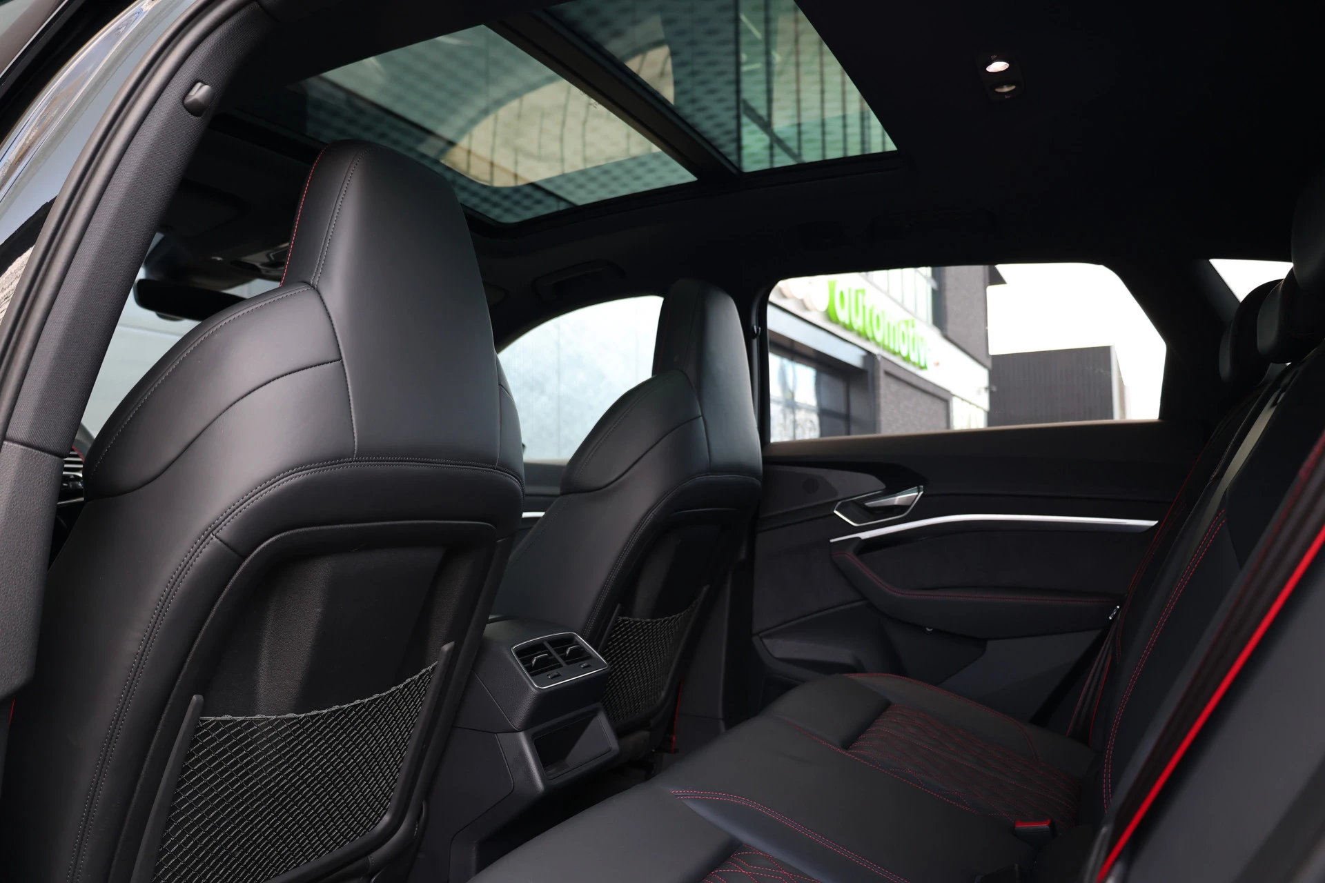 Hoofdafbeelding Audi Q8 e-tron