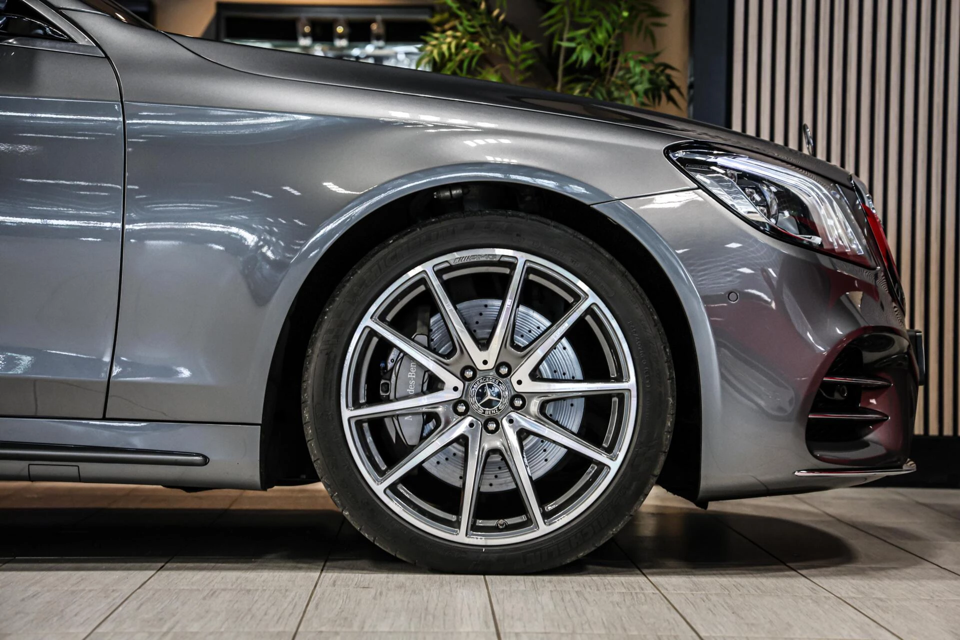 Hoofdafbeelding Mercedes-Benz S-Klasse