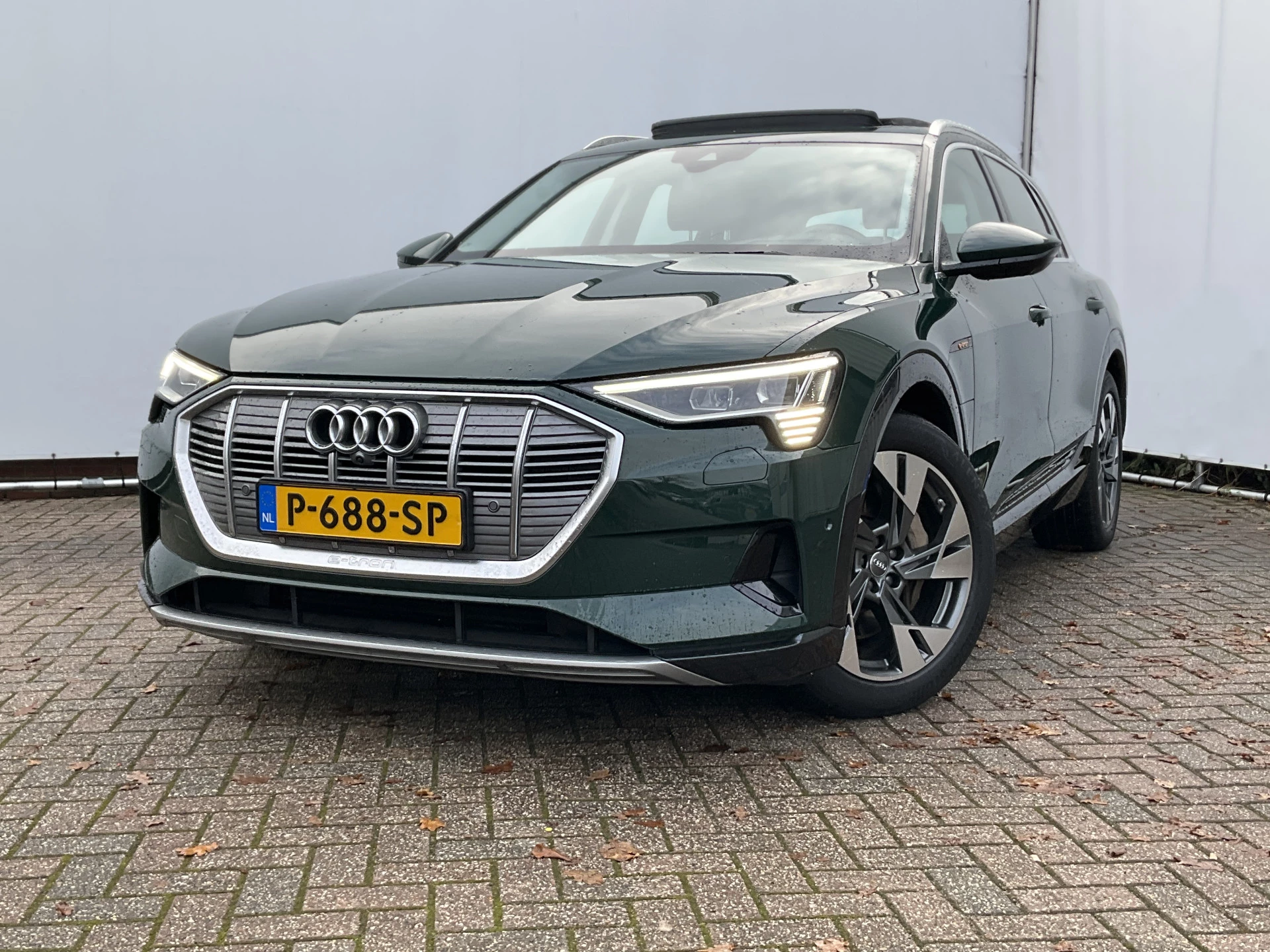 Hoofdafbeelding Audi e-tron