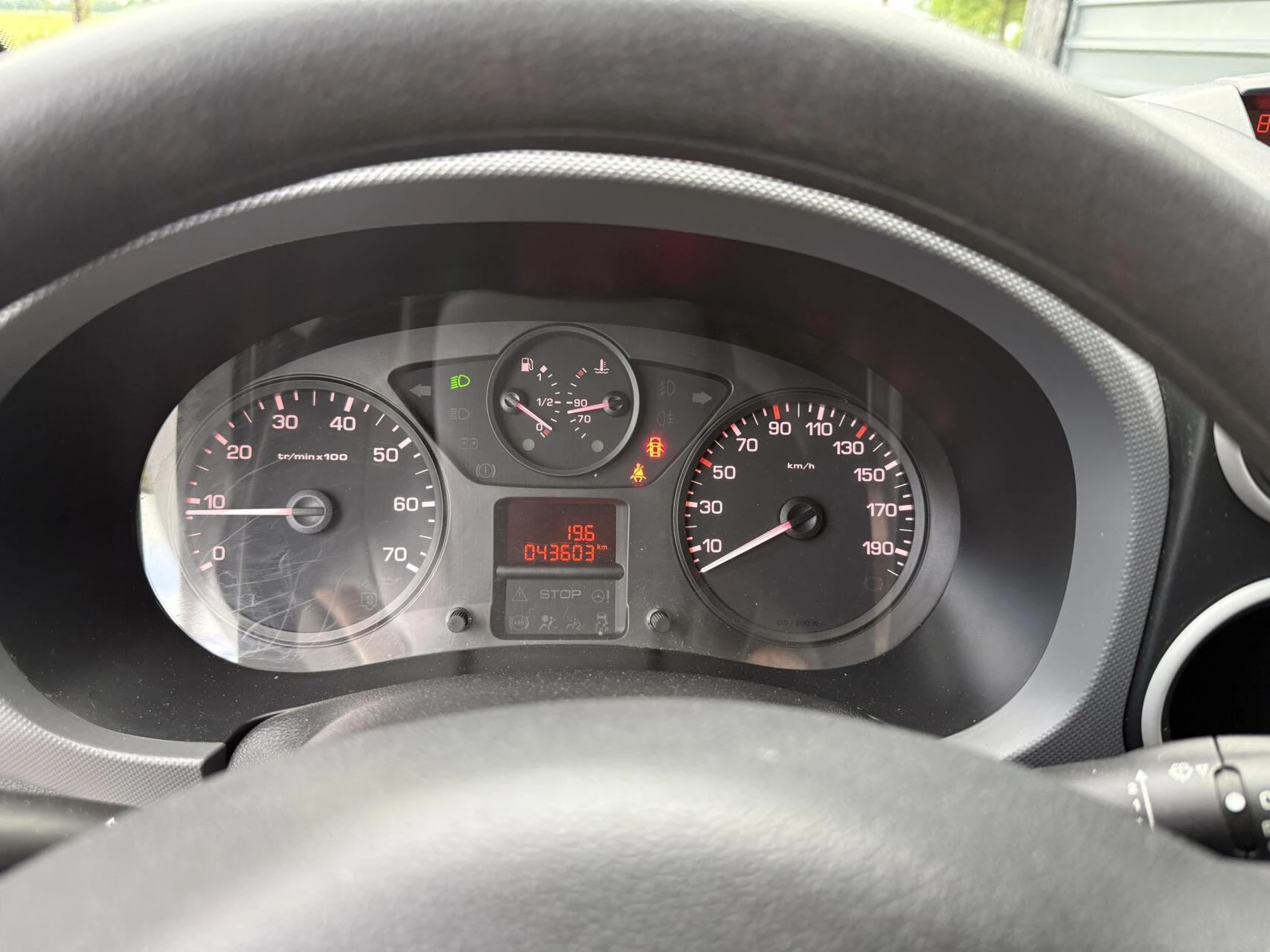 Hoofdafbeelding Peugeot Partner