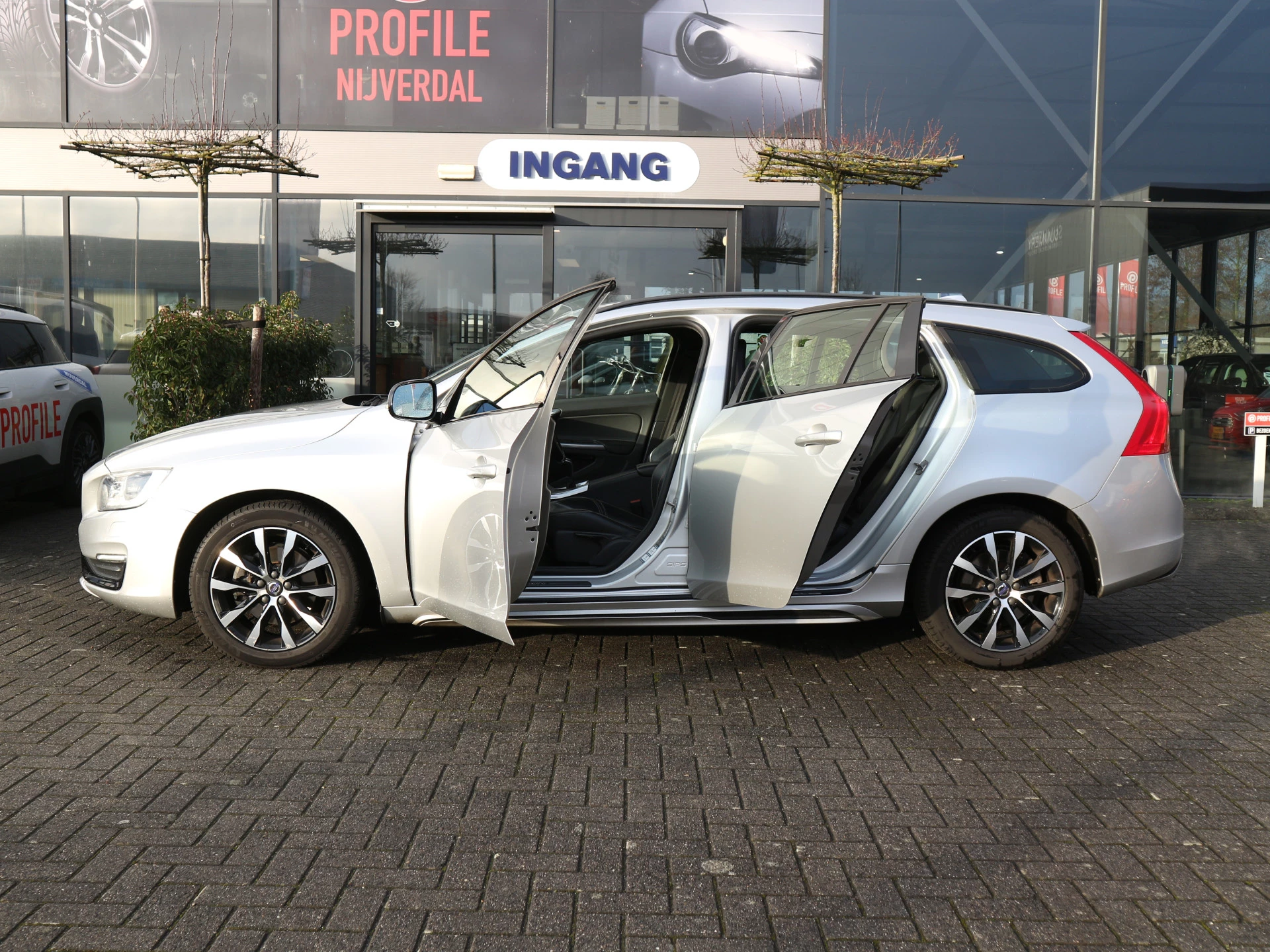 Hoofdafbeelding Volvo V60