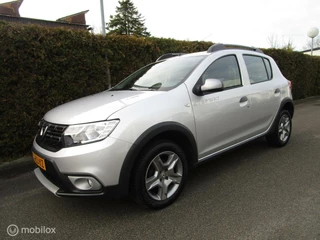 Hoofdafbeelding Dacia Sandero Stepway Dacia Sandero 0.9 TCe Stepway - Navigatie - Parkeerhulp