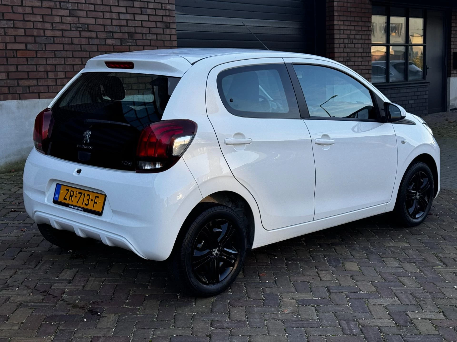 Hoofdafbeelding Peugeot 108