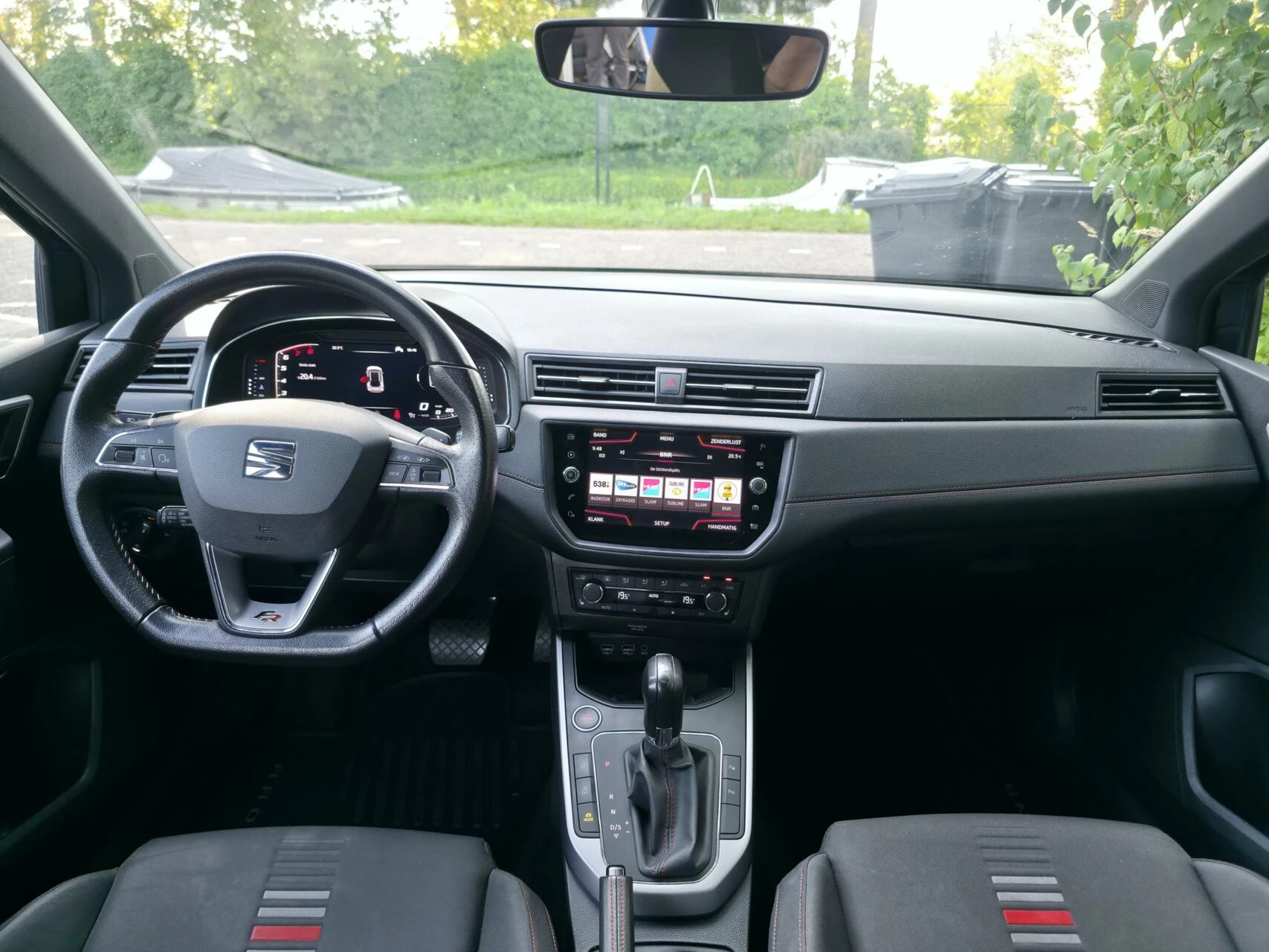 Hoofdafbeelding SEAT Arona