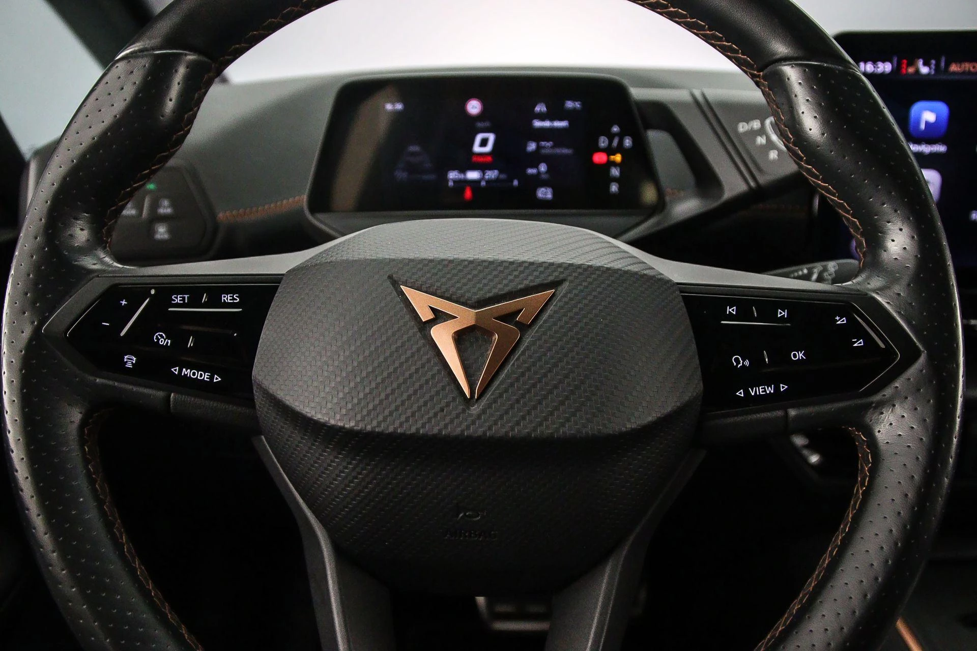 Hoofdafbeelding CUPRA Born