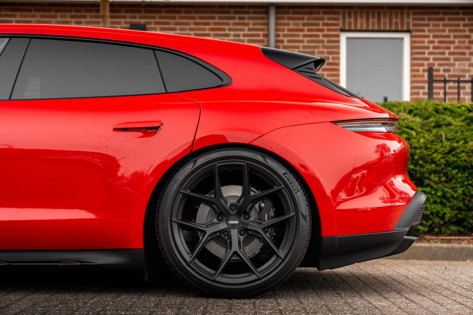 Hoofdafbeelding Porsche Taycan