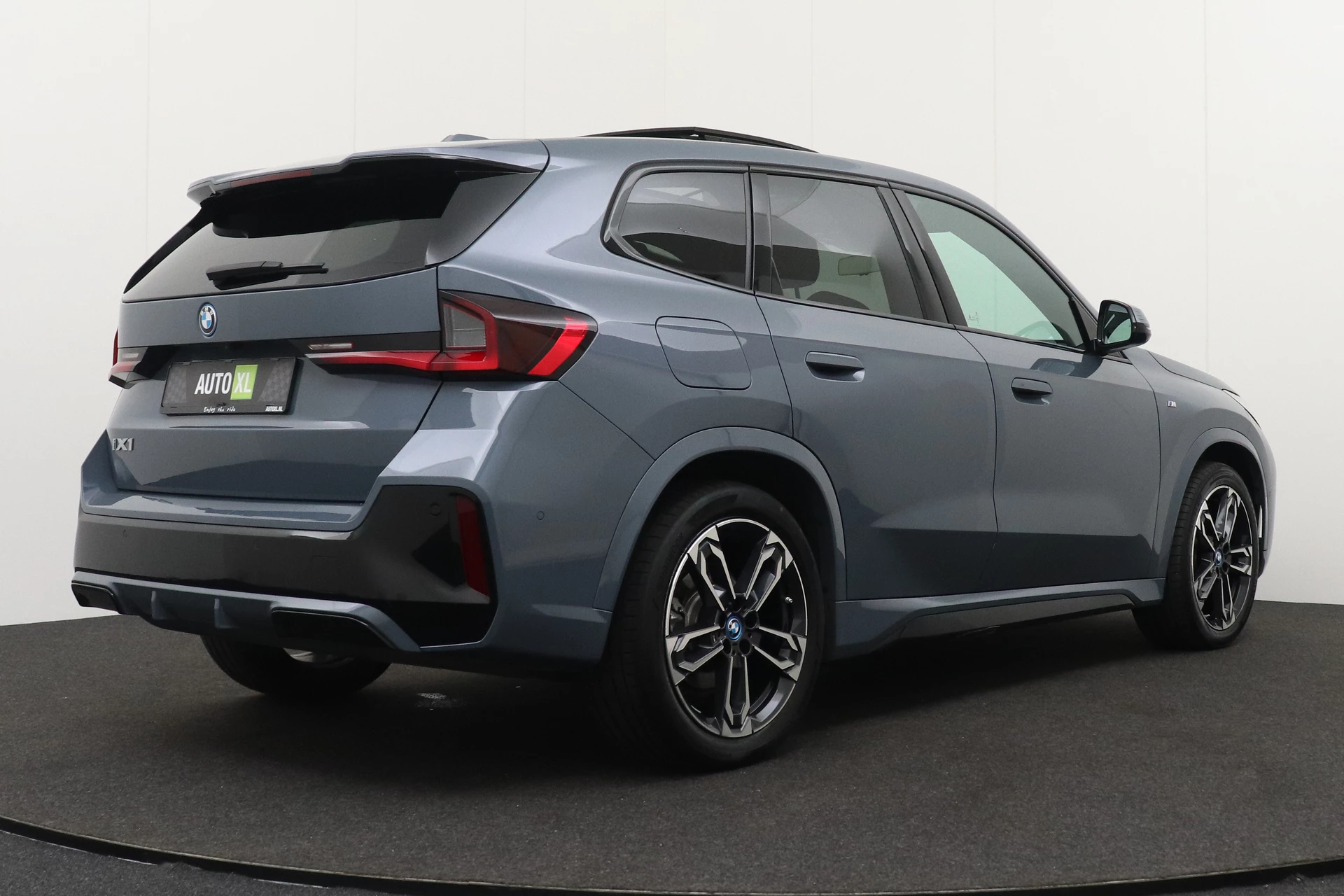 Hoofdafbeelding BMW iX1