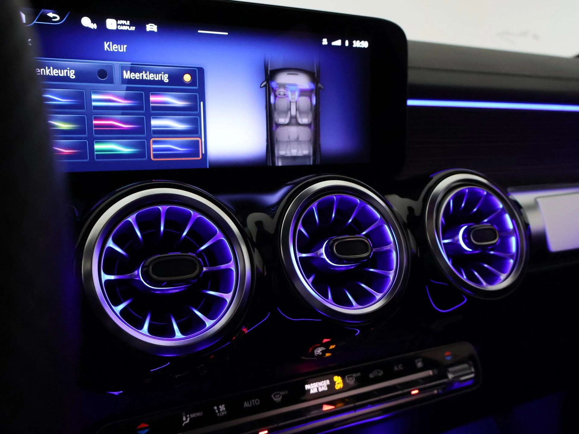 Hoofdafbeelding Mercedes-Benz EQB